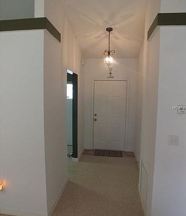 3rd image of 11841 Foxglove Dr