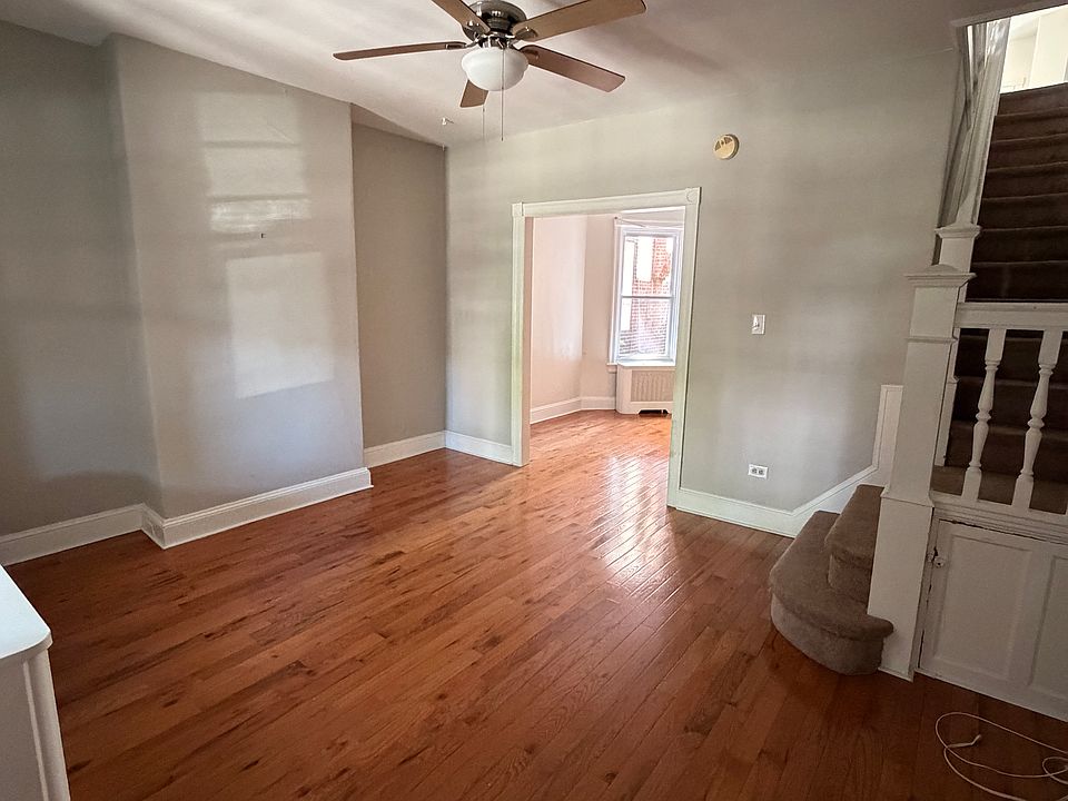 1st image of 4928 Warrington Ave