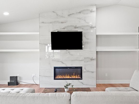 3rd image of 10613 Coho Dr