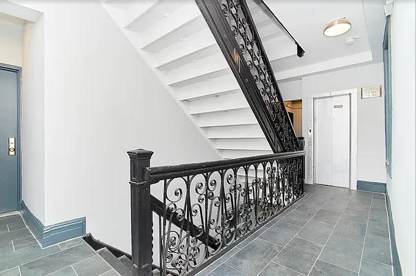 Rented by REAL New York | media 12