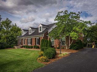 9109 Nottingham Pkwy, Hurstbourne, KY 40222