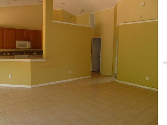 3rd image of 3175 Hanging Moss Cir