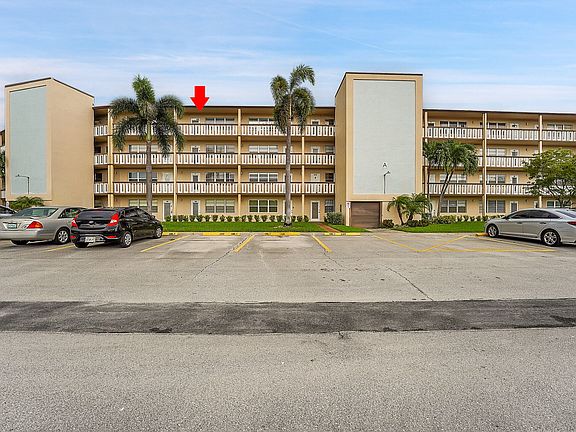 2nd image of 408 Southampton A