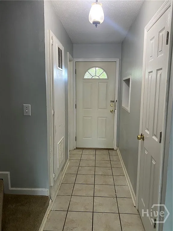 2 bed, 2.5 bath, 1188 sqft, $1,590 — Photo 2