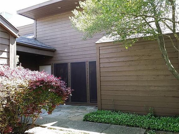 5th image of 6704 Beth Ct