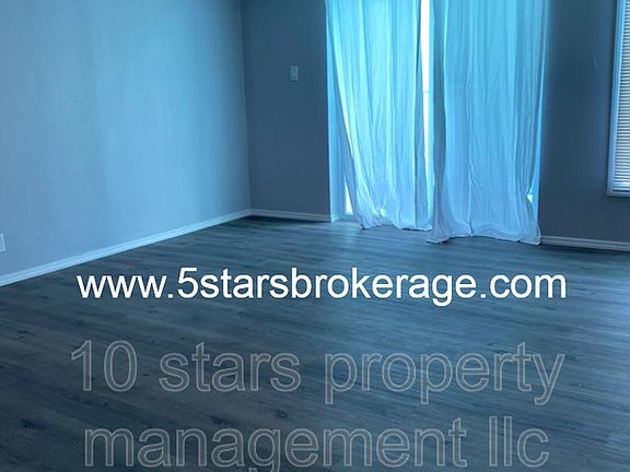 3rd image of 5024 Emerson Ave S #1
