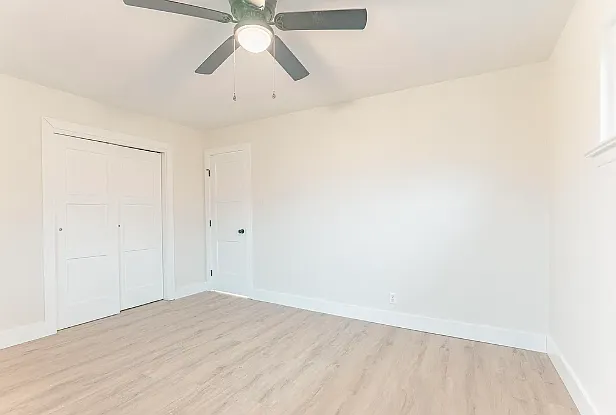 733 Roberta Dr — Photo 14