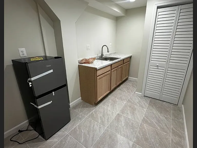 0 Sarasota Dr #BASEMENT — Photo 4