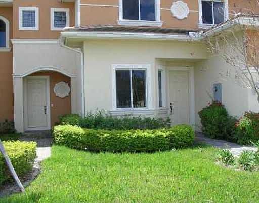 1st image of 2535 Langrove Ln SW