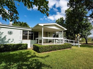 235 Trailwind St, Gun Barrel City, TX 75156