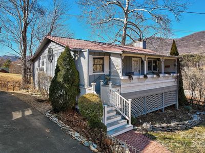 36 Brookside Ln, Maggie Valley, NC, 28751