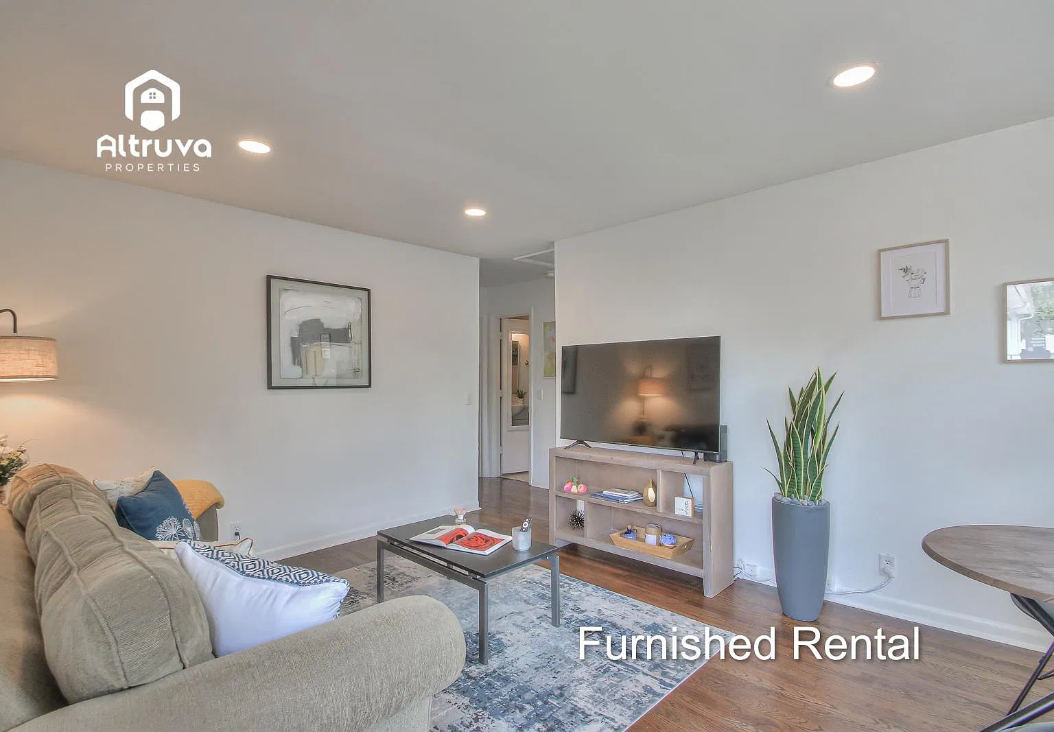 2 bed, 800 sqft, $2,175 — Photo 2