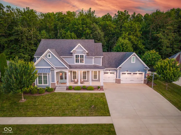 2013 Deer Creek Cir, Columbus, IN 47201