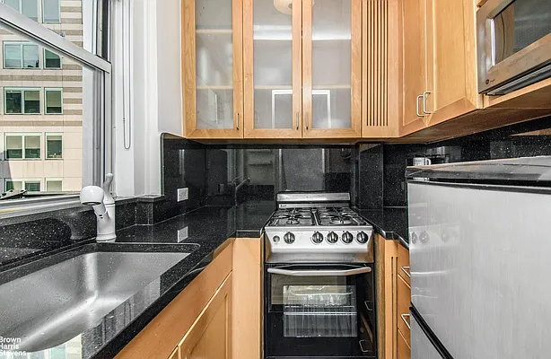 Rented by Brown Harris Stevens | media 22