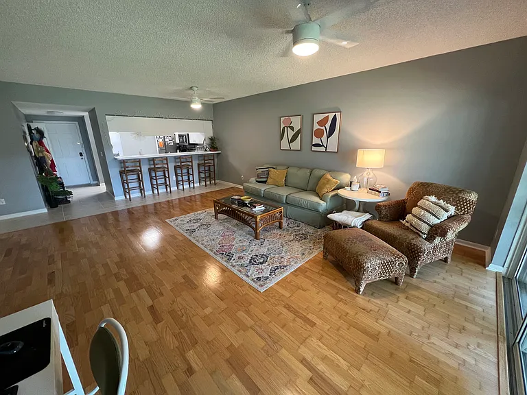 14460 Marina Way #11 — Photo 2