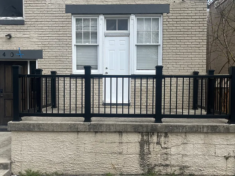 2407 Brookfield Ave — Photo 2