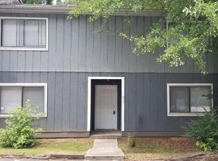 951 Pine Oak Trl, Austell, GA 30168