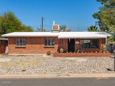 1520 N Louis Ave, Tucson, AZ, 85712