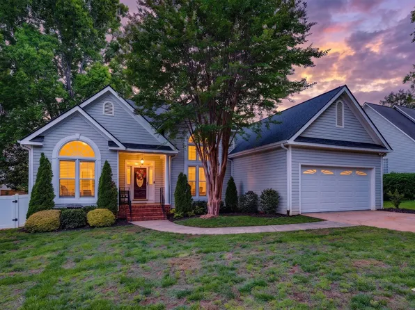 9 Kingsbury Way, Greenville, SC 29617