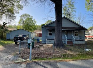 19615 Center St, Cornelius, NC 28031