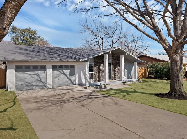 7805 Emerald Hills Way, North Richland Hills, TX 76180