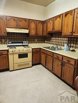 2nd image of 216 E Evans Ave