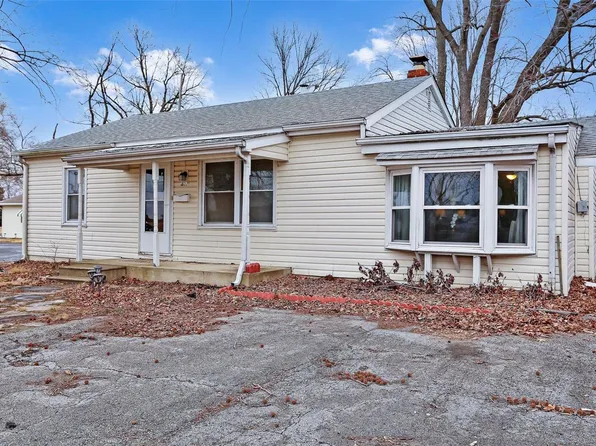 807 N Prairie St, Bethalto, IL 62010