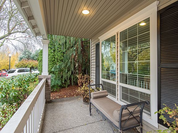 3rd image of 14735 SE Arbor Valley Dr