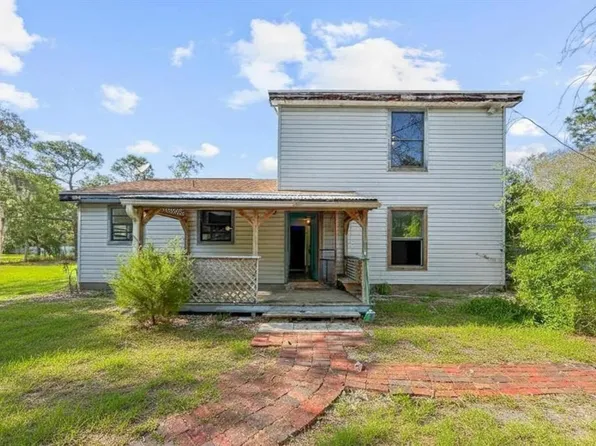 17735 Chorvat Ave, Spring Hill, FL 34610