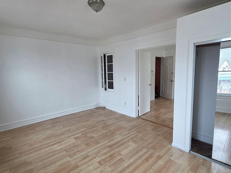 1st image of 3561 Ropes Ave
