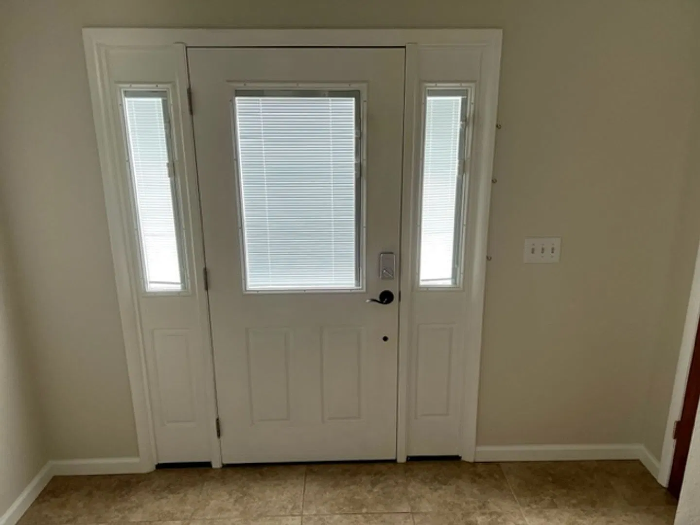Waterfront Townhome with Private Beach & Dock! — Photo 4