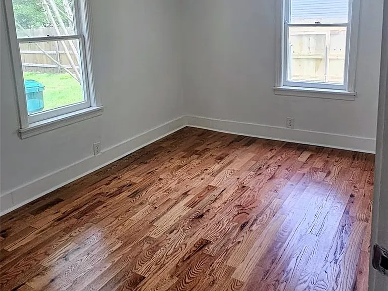505 Colorado St — Photo 13