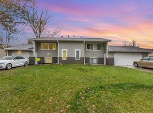 8265 Zane Ct N, Brooklyn Park, MN 55443