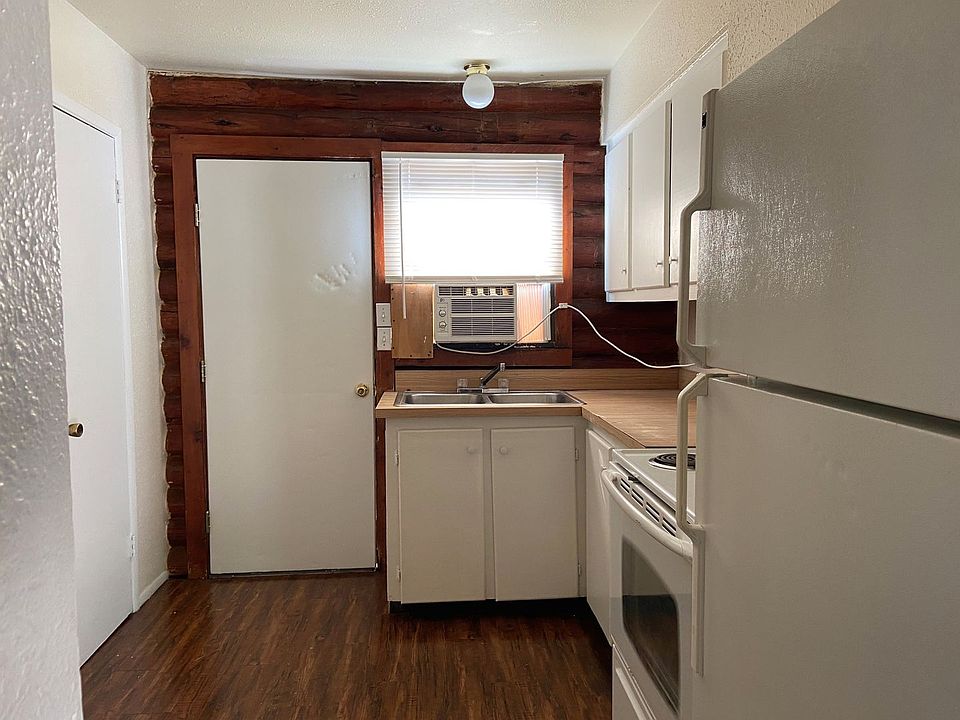 2nd image of 234 San Angelo St #4