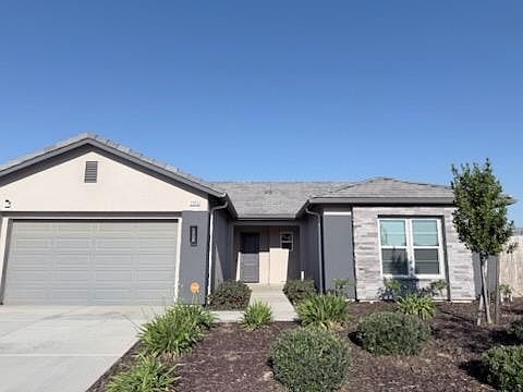 4th image of 2935 21st Ave