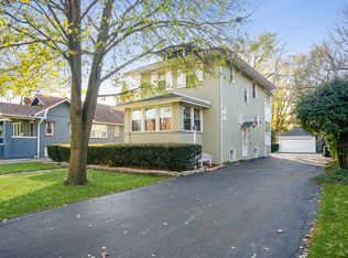 252 Bartram Rd, Riverside, IL 60546