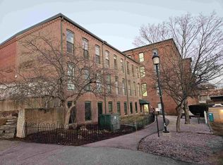 100 Main St APT M18, Pembroke, NH 03275