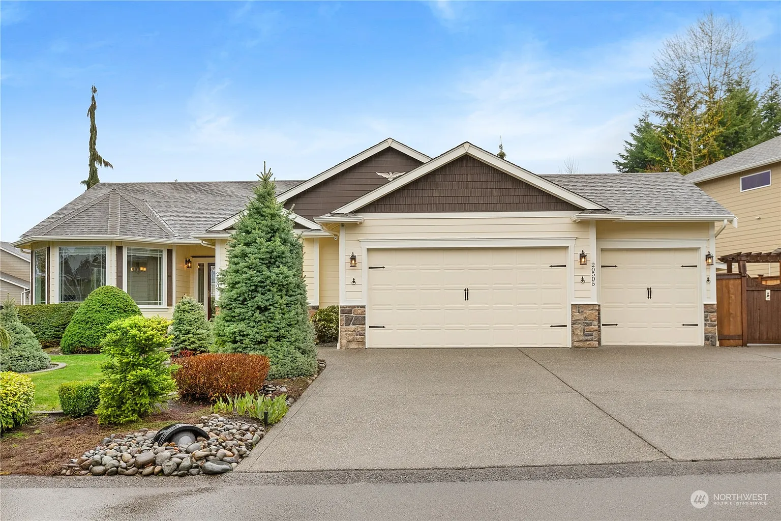 20505 193rd Avenue Ct E photo 1