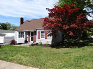 53 Soden Dr, Hamilton, NJ 08620