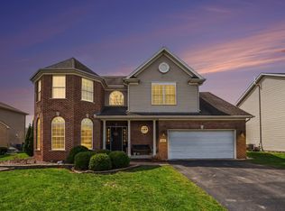 911 Butterfield Cir E, Shorewood, IL