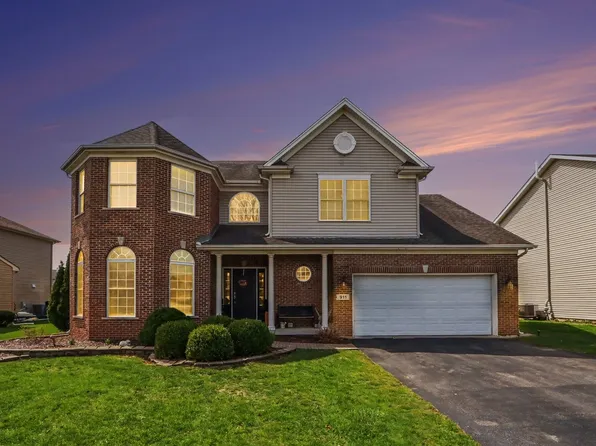 911 Butterfield Cir E, Shorewood, IL 60404