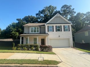 596 River Gardens Dr, Atlanta, GA 30354