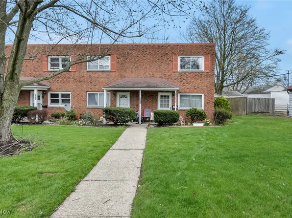 4433 Fairway Dr, Cleveland, OH 44135