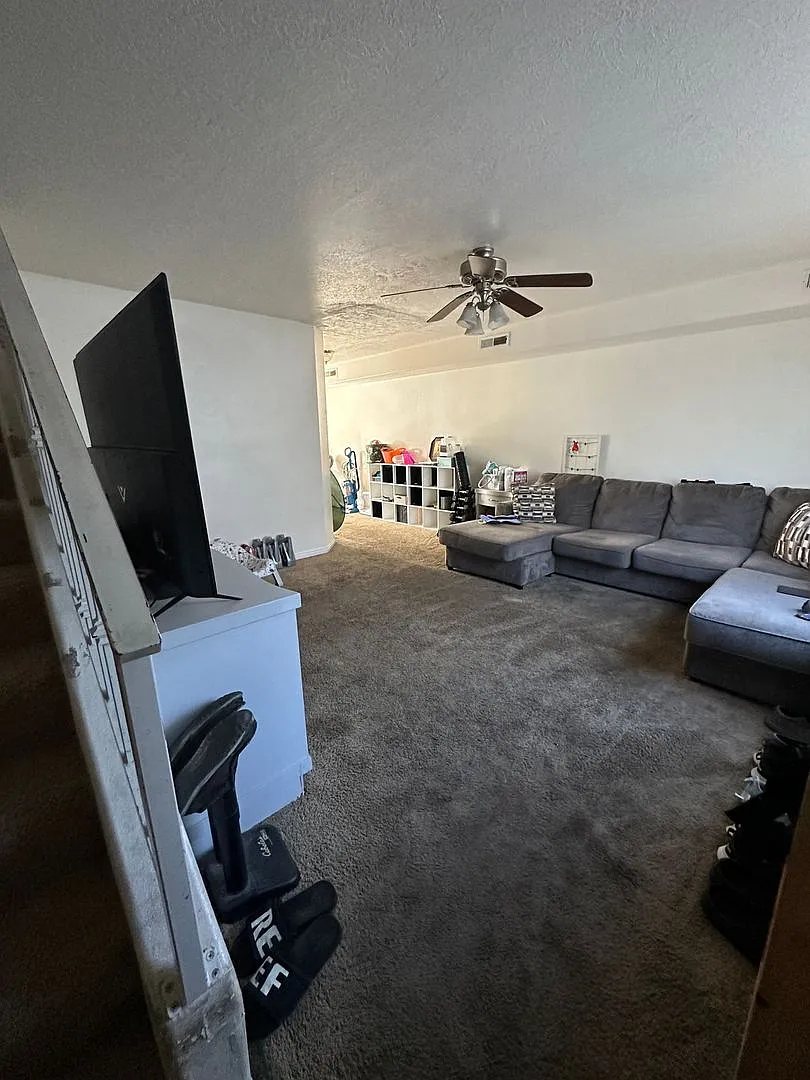 1148 Northfield Rd — Photo 4
