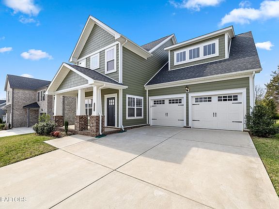 2nd image of 12759 Baltica Ln