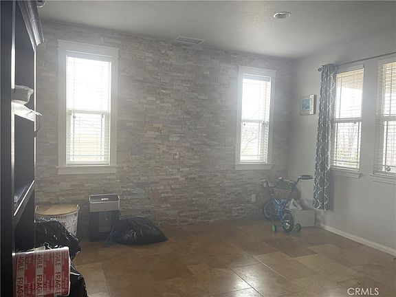 4th image of 35407 Stockton St