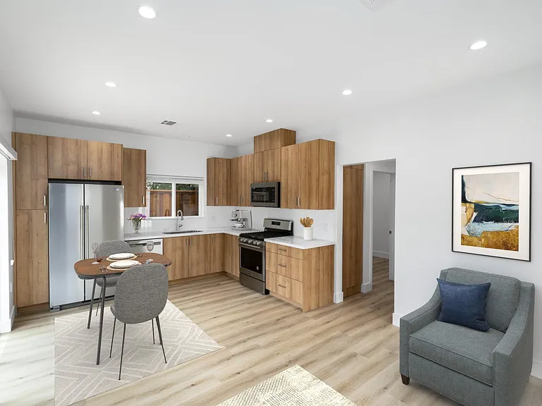 Kitchen, dining area