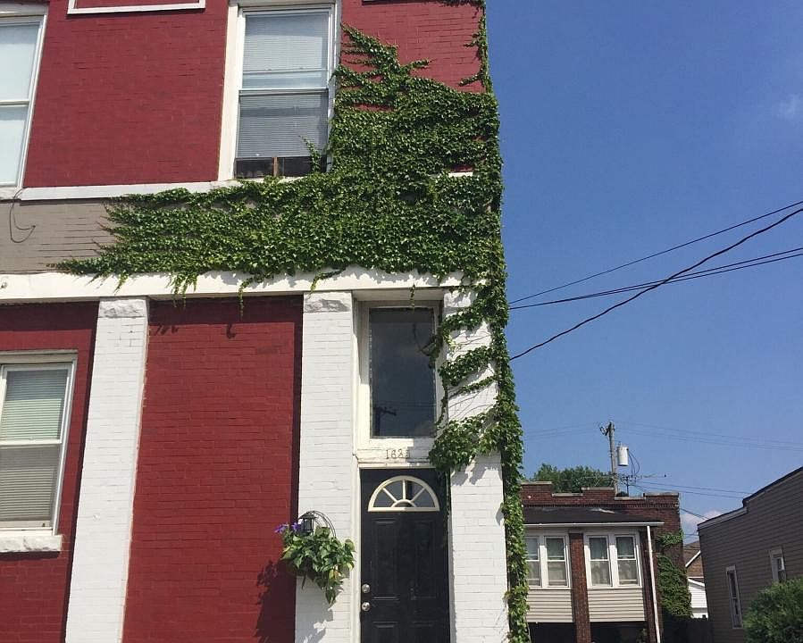 1st image of 1635 Roberts Ave #1F