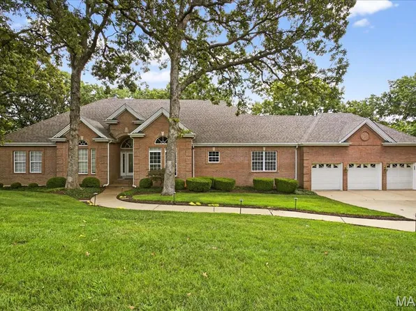 528 Clover Leaf Hill Ct, Grover, MO 63040