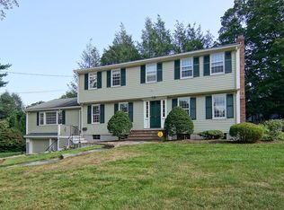 11 Adams St, Lexington, MA 02420